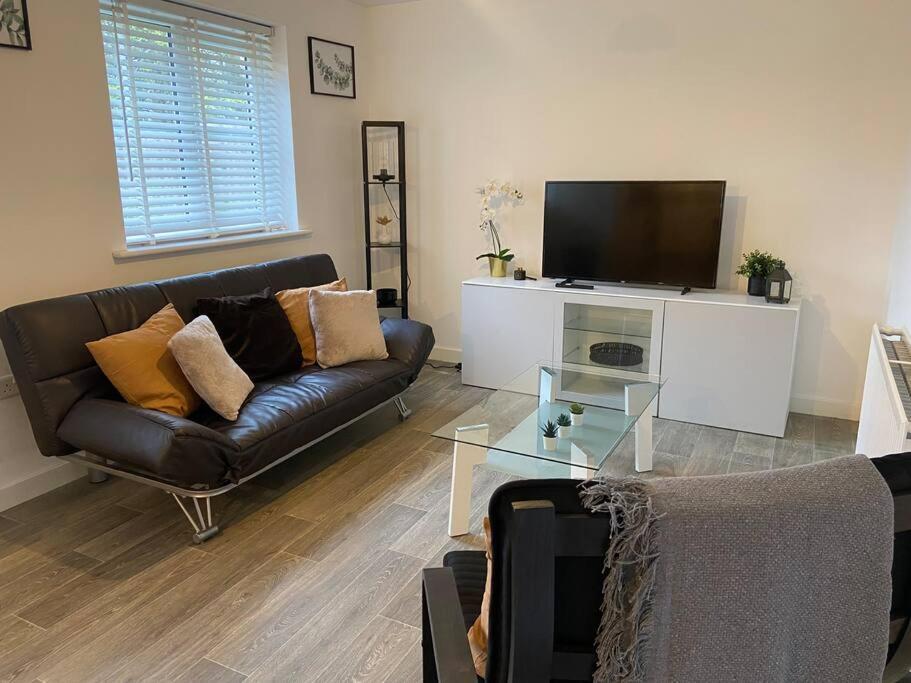 ברמינגהאם 2 Bedroom Private Spacious Apartment In West Midlands מראה חיצוני תמונה